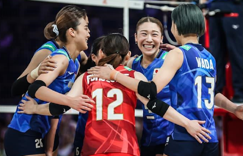巴西女排横扫对手，力压半决赛