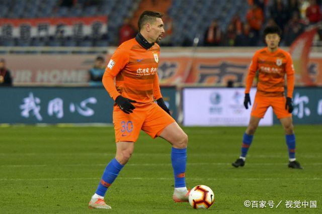 关于山东鲁能扳平天津泰达，保持不败纪录的信息