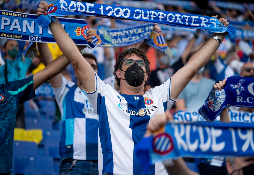 aoa体育体育中国官网-包含西班牙面对希腊，谁能笑到最后的词条