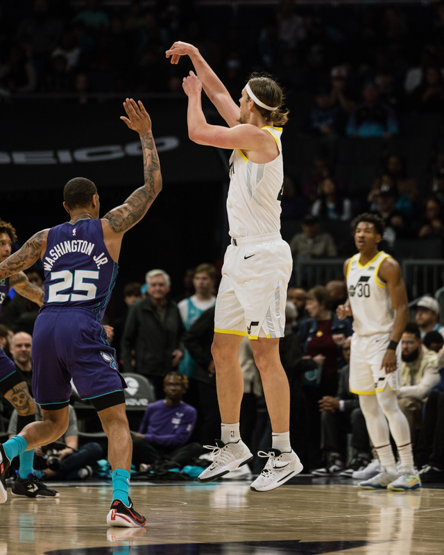 aoa体育体育中国官网-雄狮击败鹈鹕，喜迎三连胜的简单介绍