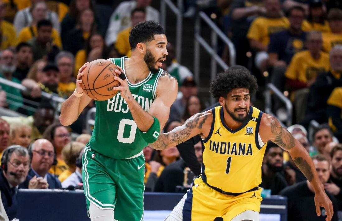 凯尔特人主场大胜步行者