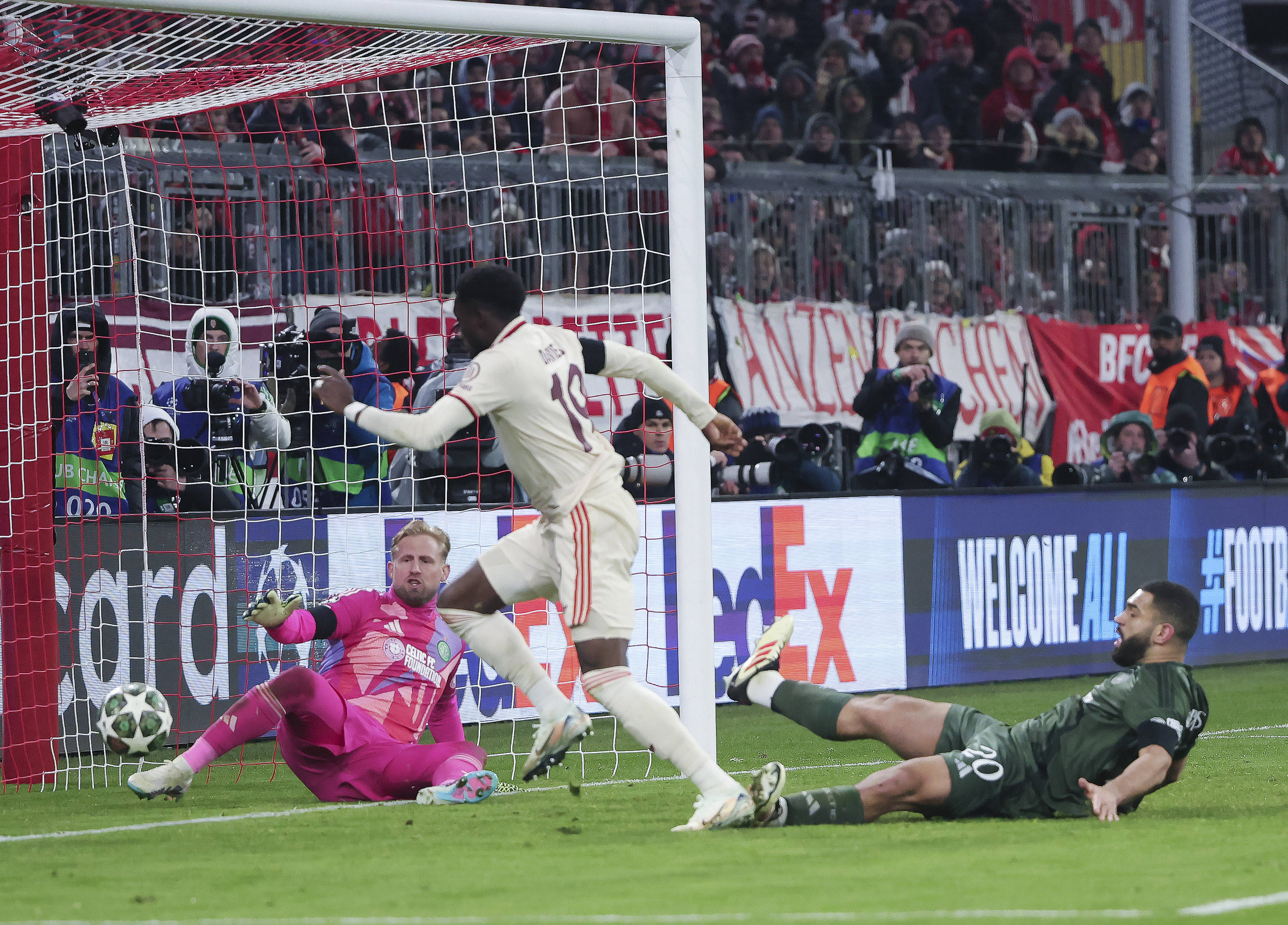 aoa体育体育app下载-拜仁再获胜利，晋级形势稳中有升！