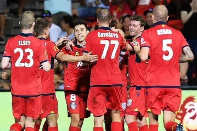 关于德国足球劲旅纽伦堡胜利提升排名，士气高涨的信息